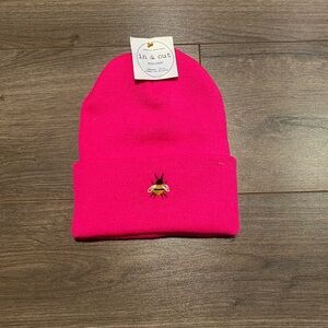 In & out needlework bee beanie